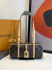 Bolsa LV Hang On