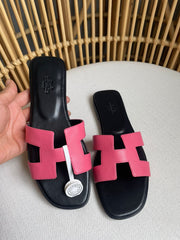Chinelo Hermes