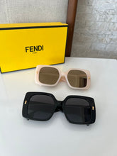 Óculos Fendi