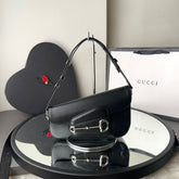 Bolsa Gucci Horsebit Assimétrica