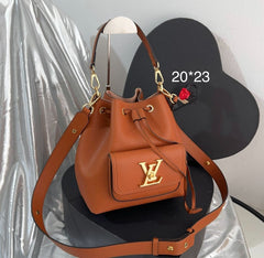 Bolsa Louis Vuitton Lockme