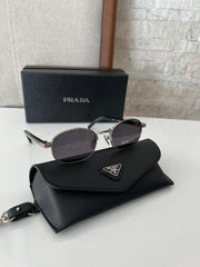 Óculos Prada