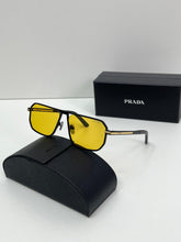 Óculos Prada