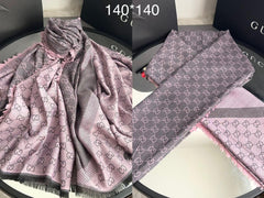 Lenço / pashmina Gucci