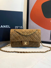 Bolsa Chanel Classic Flap 2.55 camurça/suede
