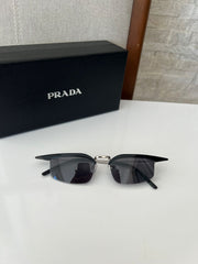 Óculos Prada