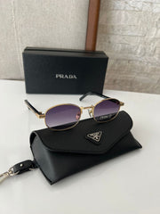 Óculos Prada