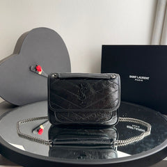 Bolsa  YSL Niki 21 cm