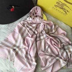 Lenço/ pashmina Burberry