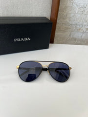Óculos Prada