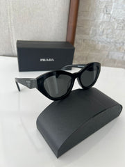 Óculos Prada