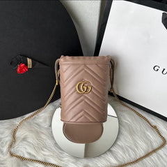 Bolsa Gucci Marmont Bucket