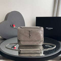 Bolsa  YSL Niki 21 cm