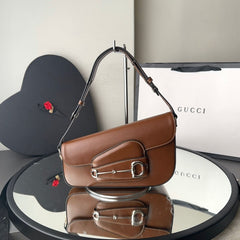 Bolsa Gucci Horsebit Assimétrica