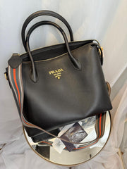 Bolsa  Prada assino vitello