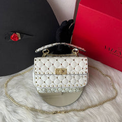 Bolsa Valentino rock stud