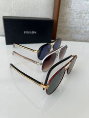 Óculos Prada